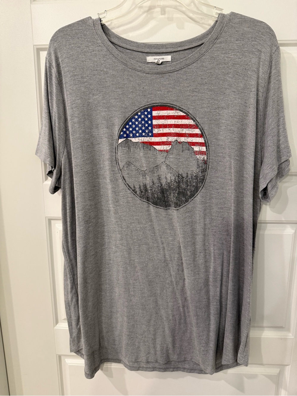 Women’s Maurice’s Gray Graphic T-Shirt with American Flag Mountain Design